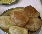 Pooris